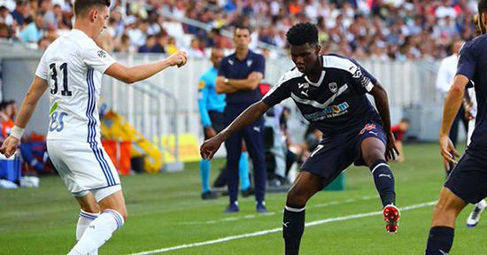  斯特拉斯堡，主场十人应战顽强守平  