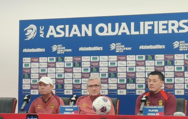  美因茨极端球迷抗议票价，高层承诺优化观赛政策  